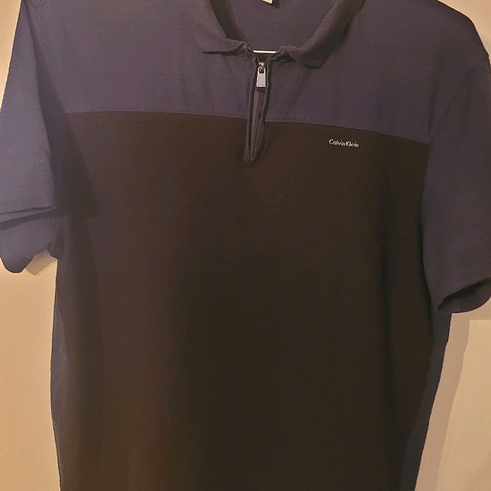 Mens Calvin Klein Large Polo Shirt